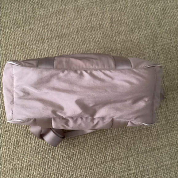 🧳 ISAAC MIZRAHI overnight bag weekender pink EUC - Picture 8 of 12